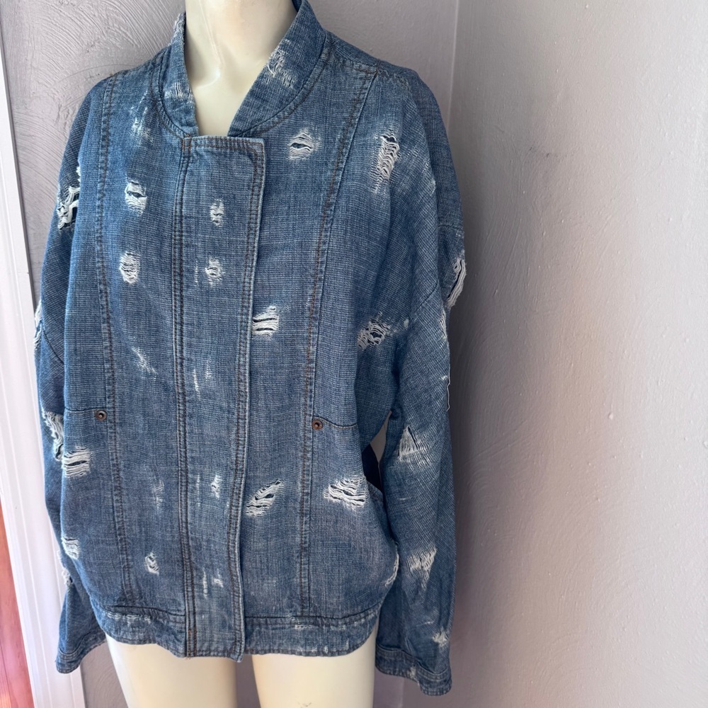 Free people denim, distressed, blue, jean jacket, size, large cotton NWT - Picture 3 of 14